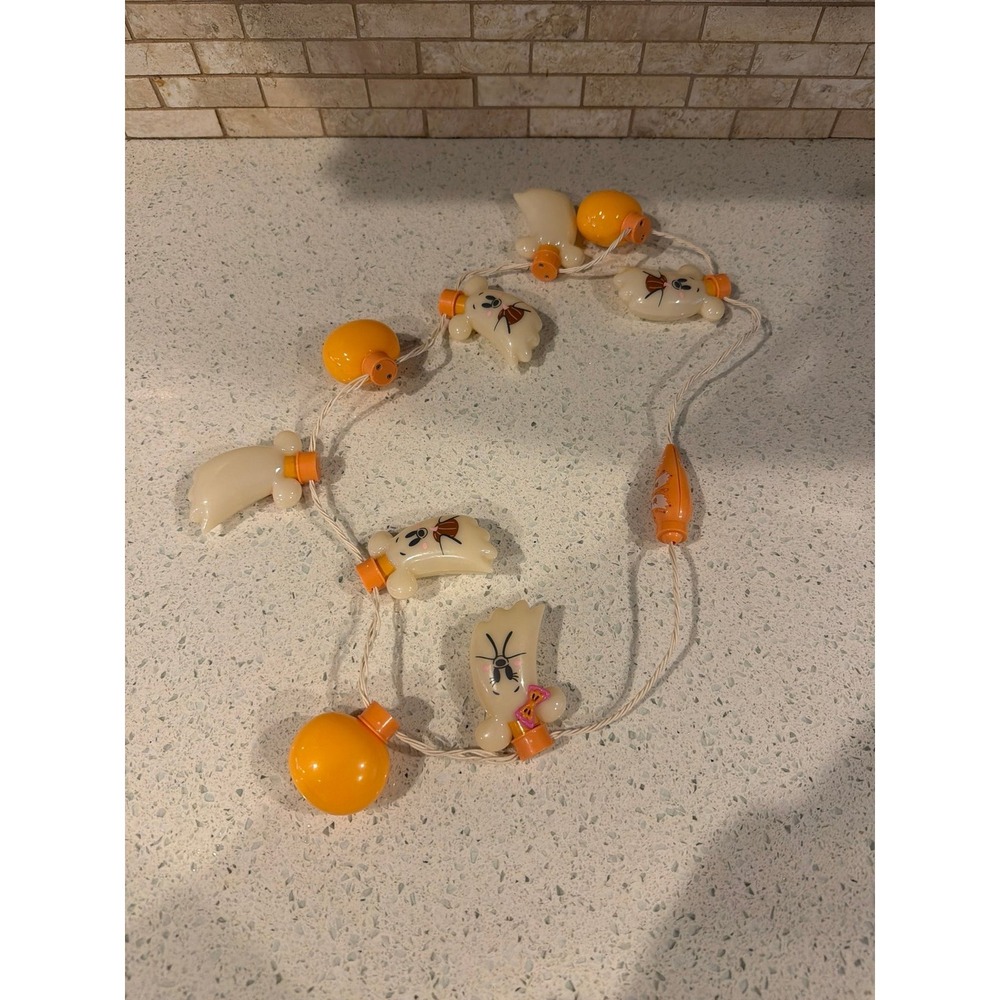 Disney Mickey Minnie Ghost Light Up Necklace Halloween 2025